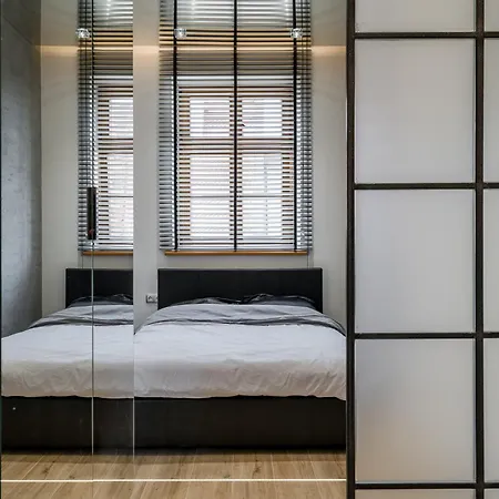Rynek 2b - Old Town Apartment *